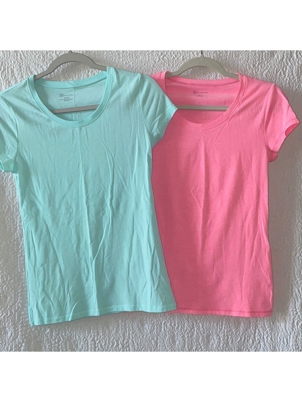 No Boundaries Juniors’ Everyday Short Sleeve Set 2 T-Shirt
